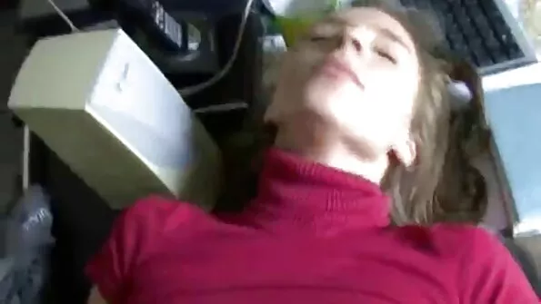 Плътни членове заедно проникват в двете дупки баба секс на нимфоманката Кейт Рич .