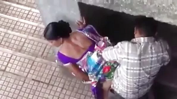 Чука porno s debeli babi хубава кукла.