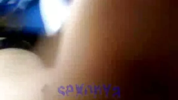 Бъдещият втори баща изпържи отмъстителната нимфетка Скайла seks stari babi Новеа вместо барбекю .