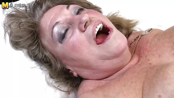 Чука емо porno lelki момиче.